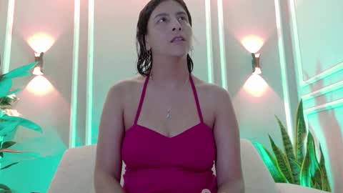 Isabella online show from 02/26/26, 12:04