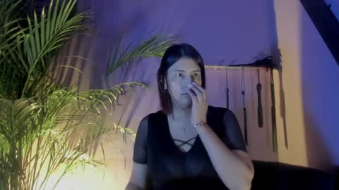 Snapshot of isa_kis_1 chatting on 04/26/26, 12:03 Isabella online show from 04/26/26, 12:03