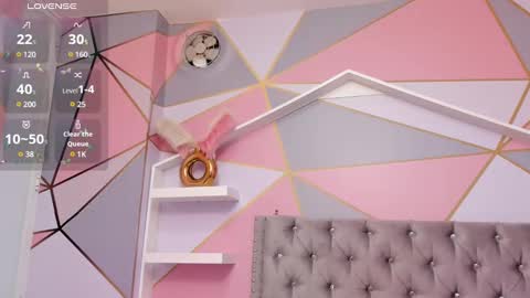    online show from 02/08/25, 01:54