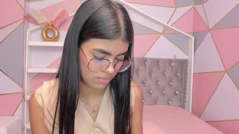    online show from 02/11/25, 10:39