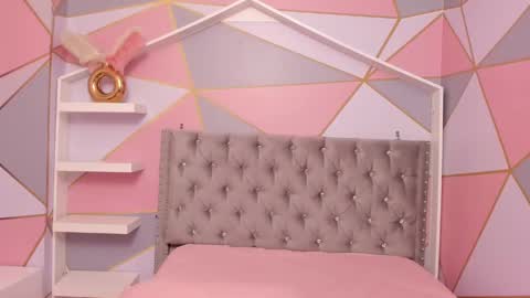    online show from 02/12/25, 01:41