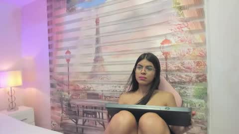    online show from 10/08/25, 10:13