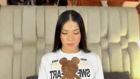 Isa  online show from 03/09/26, 03:43