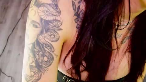 ....  Connection time 900 pm to 500 amRest days Wednesday and Saturday online show from 02/06/26, 03:22