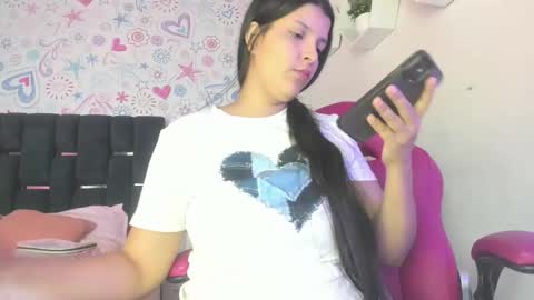 isa_rivas online show from 12/14/25, 12:32