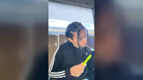 isaa_diamond online show from 04/15/26, 01:29