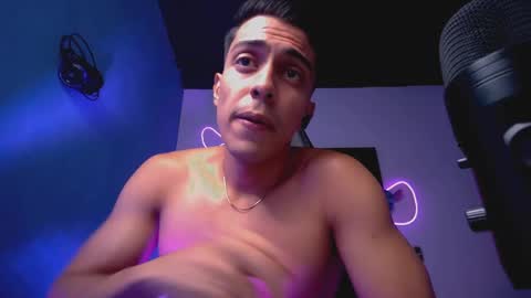 isaac279 online show from 12/24/24, 02:43