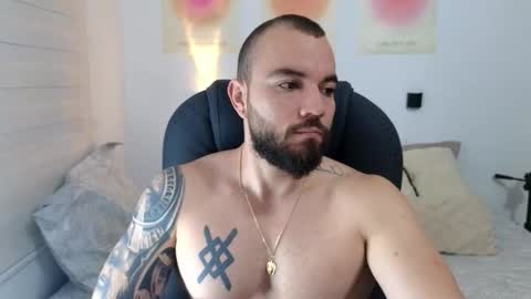 Isaac carter online show from 09/10/25, 11:10