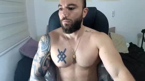 Isaac carter online show from 11/11/25, 10:59