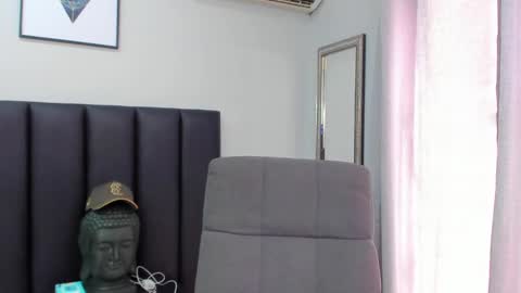 isaac_cryston online show from 02/08/25, 03:10