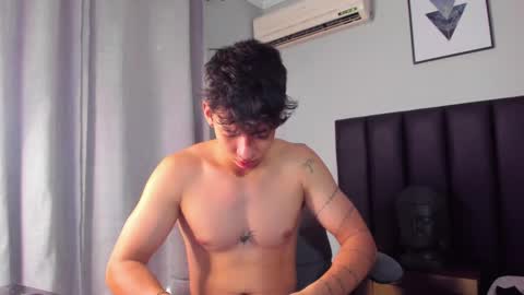 isaac_cryston online show from 03/09/25, 09:36