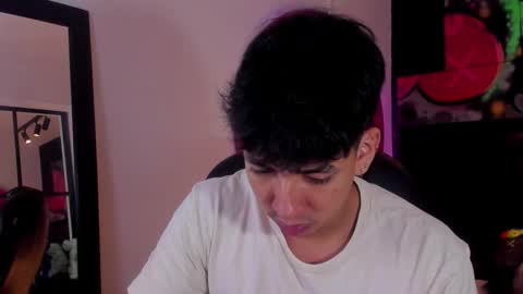 isaac_cryston online show from 09/11/25, 08:31