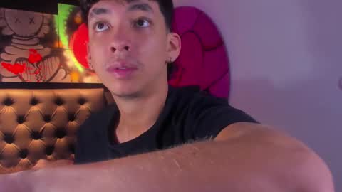 isaac_cryston online show from 09/17/25, 08:21