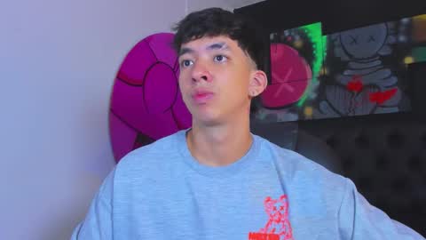 isaac_cryston online show from 10/06/25, 07:33