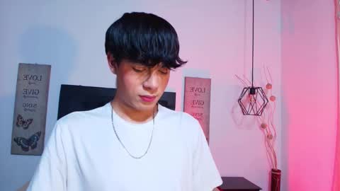 Isaac Kurtt online show from 11/21/25, 07:56