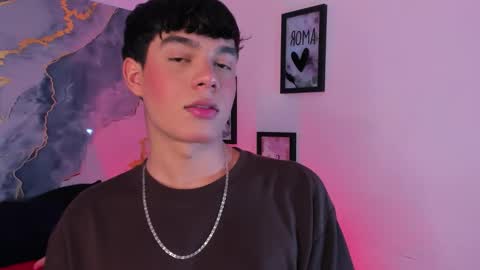 Isaac Kurtt online show from 12/15/25, 07:40