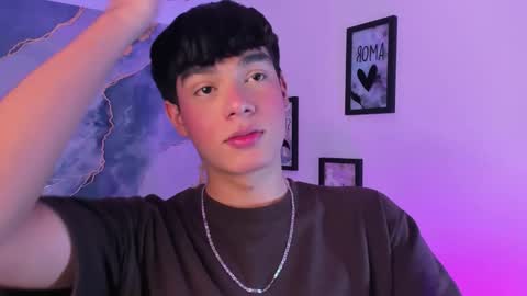 Isaac Kurtt online show from 12/22/25, 08:06