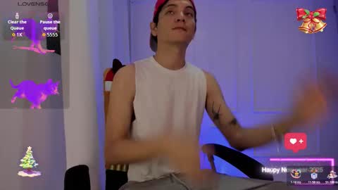 isaac online show from 12/15/25, 10:36