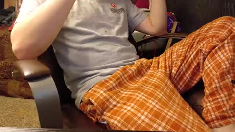 isaac online show from 01/05/25, 11:22