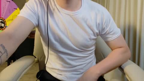 isaac online show from 07/03/26, 07:37