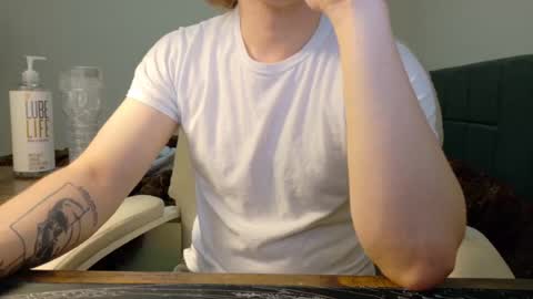 isaac online show from 07/19/26, 08:51