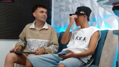 Isaac tan online show from 12/15/25, 03:00