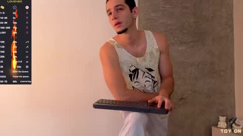 Snapshot of isaacblaze_ chatting on 06/06/26, 03:55 isaacblaze online show from 06/06/26, 03:55