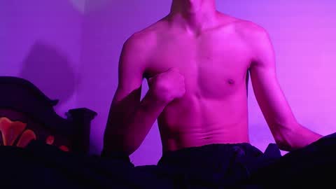 isaac online show from 12/28/24, 02:01