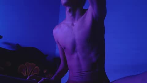 isaac online show from 01/20/25, 01:07