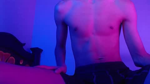 isaac online show from 01/22/25, 07:46