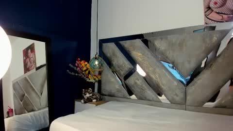 Mommy Isa online show from 01/12/26, 05:45