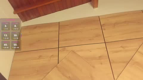 Snapshot of isabelagomez1 chatting on 10/30/25, 04:19  Isabela  online show from 10/30/25, 04:19