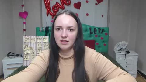 IsabelBlackberry online show from 10/14/25, 05:30