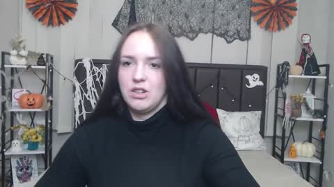 IsabelBlackberry online show from 11/09/25, 06:12