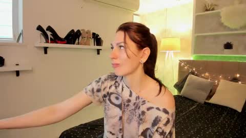 IsabelKiss online show from 04/19/26, 12:48