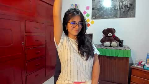 Snapshot of isabella22_1 chatting on 01/09/25, 03:58 Isabella22 1 online show from 01/09/25, 03:58