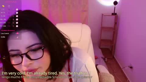 isabella online show from 01/18/25, 09:24