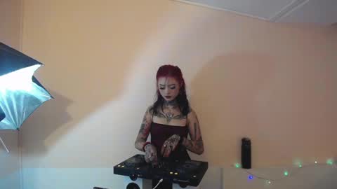    online show from 12/12/24, 12:27