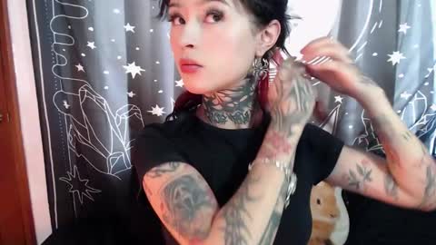    online show from 01/20/25, 06:32