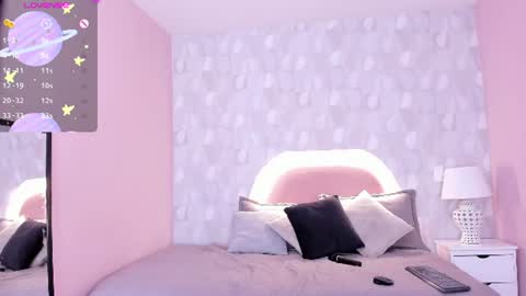 isabella__milf online show from 07/18/26, 07:17