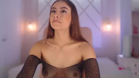 Isa  online show from 09/09/25, 03:00