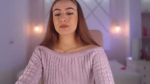 Isa  online show from 09/19/25, 02:51