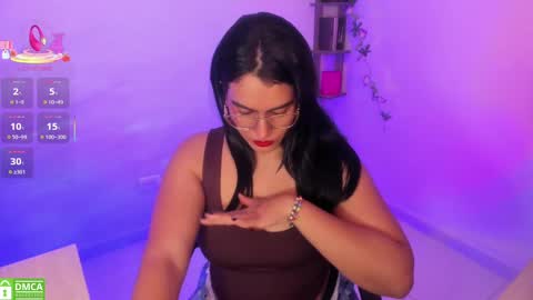 isabella_aristi03 online show from 10/25/25, 04:53