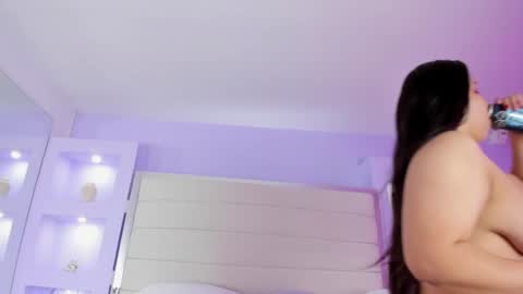 Isa online show from 01/29/25, 07:36