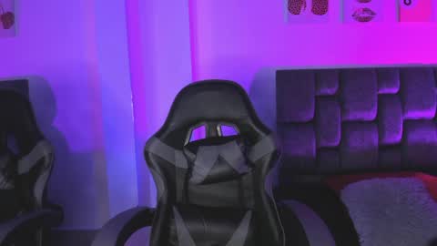 Isabella Moon9 online show from 04/06/26, 12:17