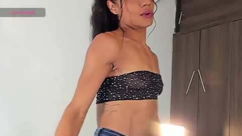 Isabella online show from 02/01/26, 07:01