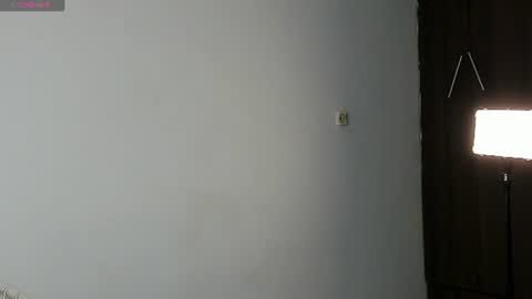 Snapshot of isabella_savina chatting on 06/11/26, 12:32 Isabella online show from 06/11/26, 12:32
