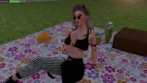 Snapshot of isabella_sunn chatting on 06/16/26, 09:17 isabella_sunn online show from 06/16/26, 09:17