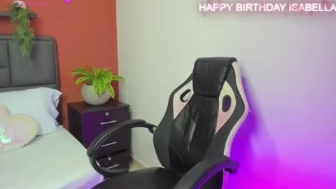 Isabella Thompson online show from 12/21/24, 01:21