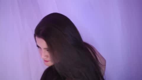 Isabella White online show from 02/21/25, 11:43